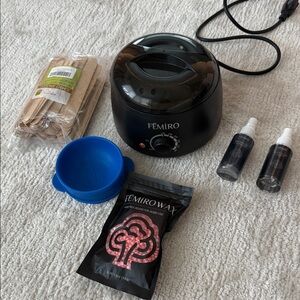 Femiro Wax Warmer Kit with Accessories